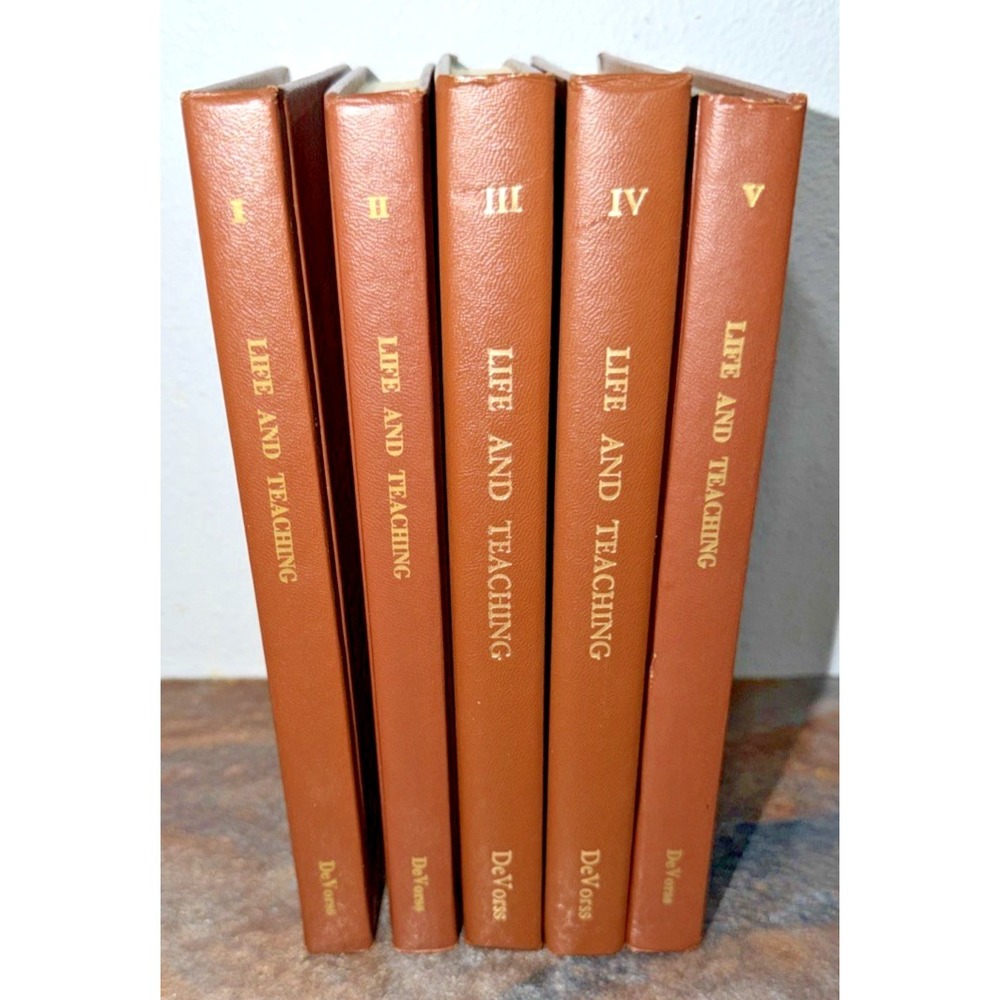 Life Teaching Masters Far East 5 Vol Set Baird T Spalding DeVorss HC Excellent